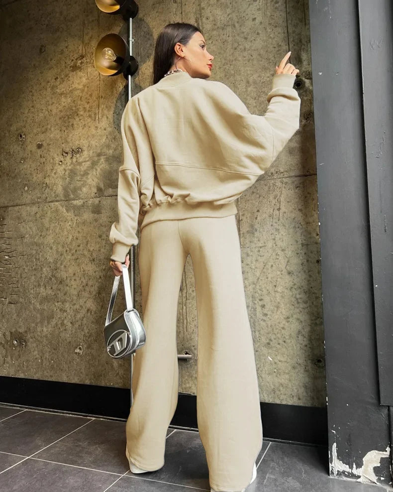 VERA | Mysig, oversize träningsdräkt