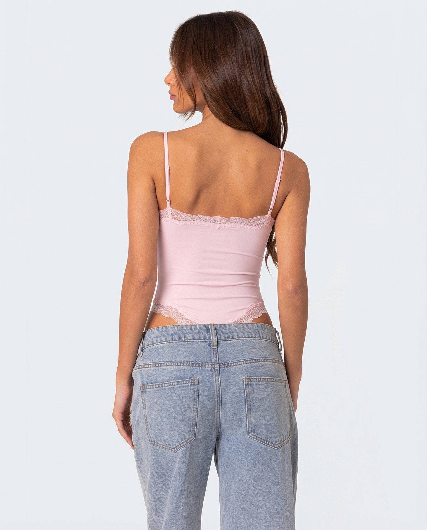 Bodysuit i spets med babydolldesign