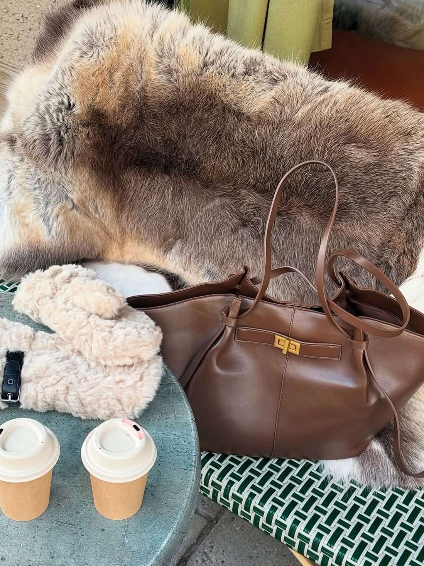 VERA | Luxe Curve Shopper